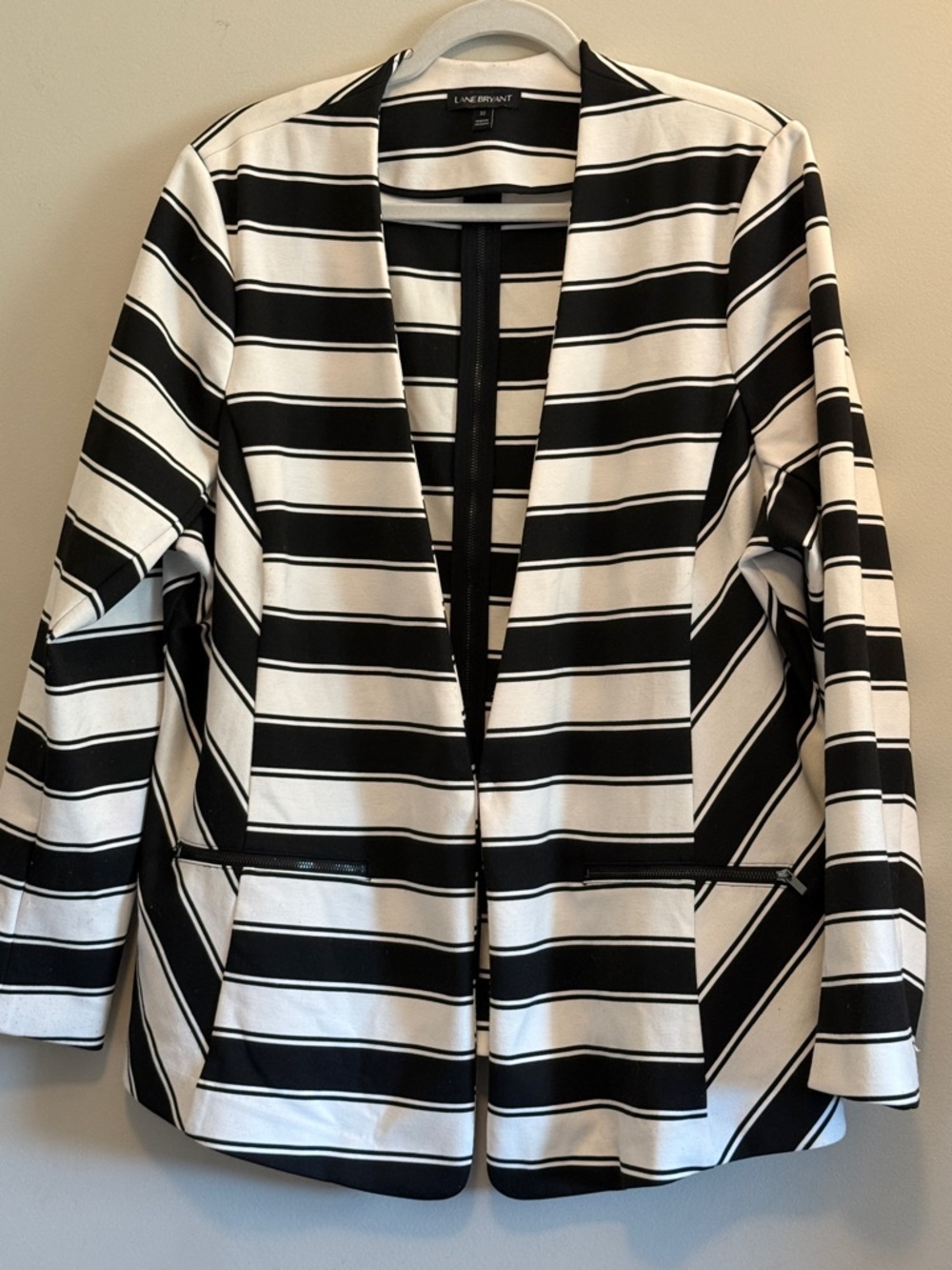 Gently Used - Lane Bryant Black & White Striped Open Front Blazer